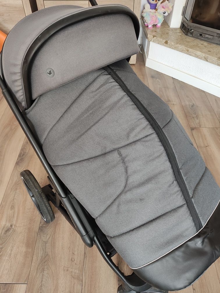 Wózek 2w1 Muuvo Slick 2.0