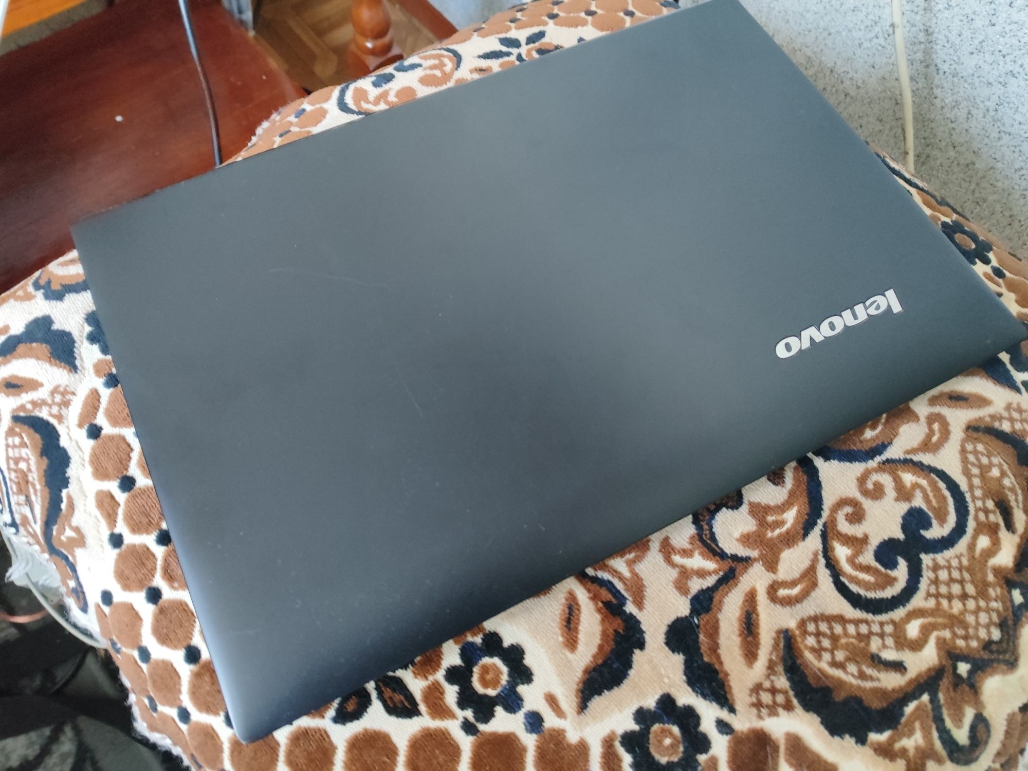 Продам Lenovo B50-80 Laptop - Type 80EW б/у в ідеальному стані