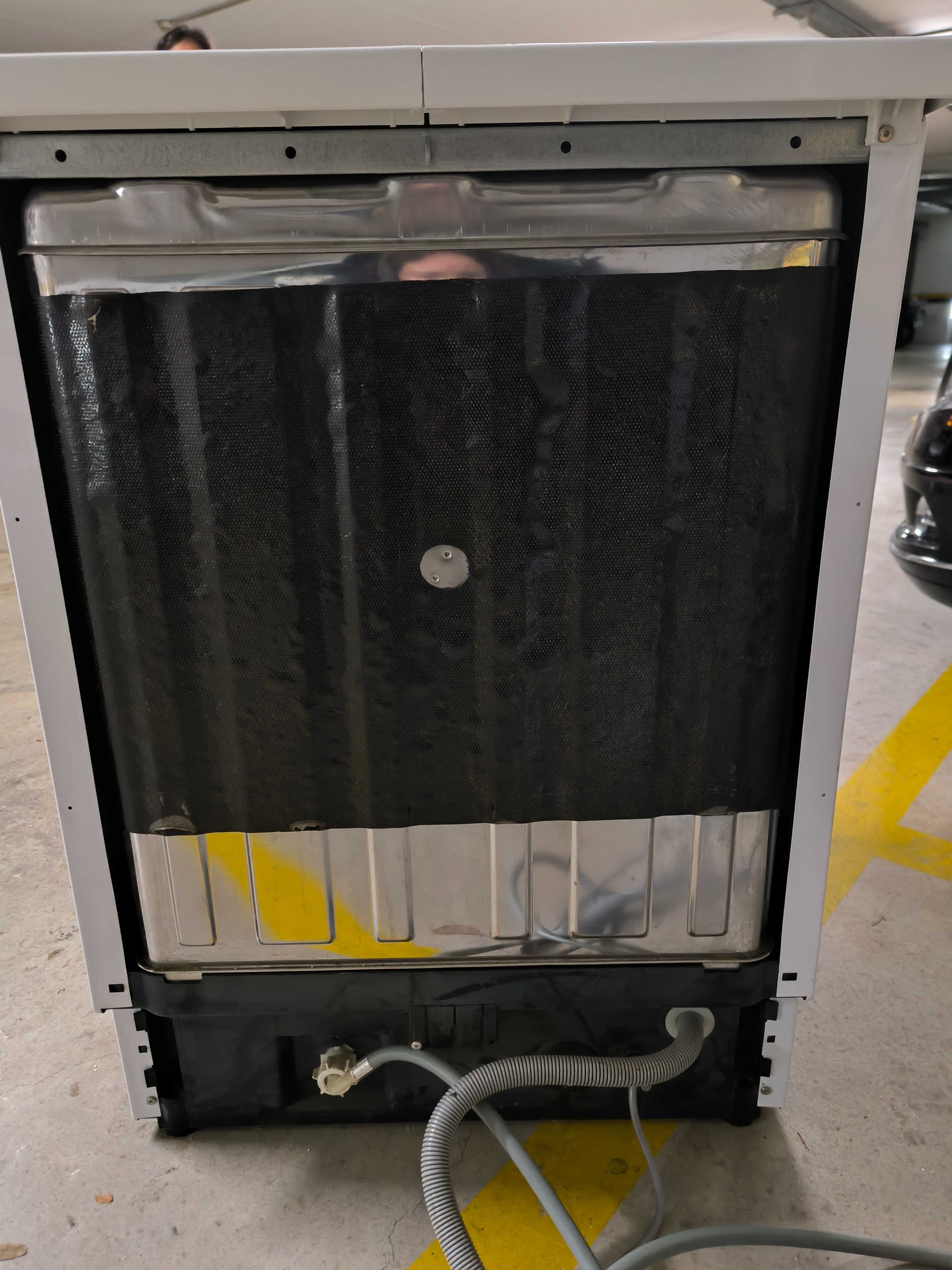 Máquina de lavar loiça