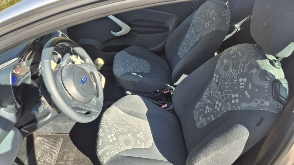 Ford KA 10 mil km 2015