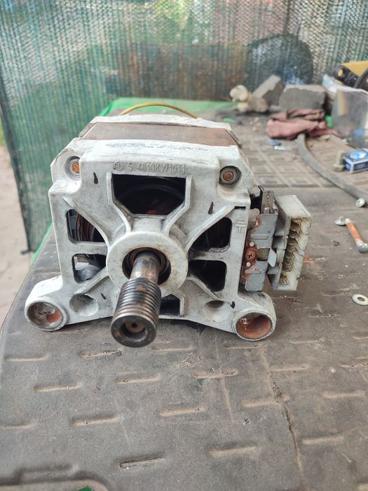 Двигатель стиральной машины LG мотор двигун