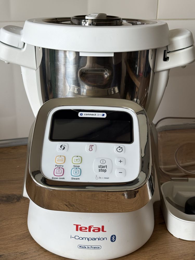 Tefal Cousine Companion Bluetooth FE900