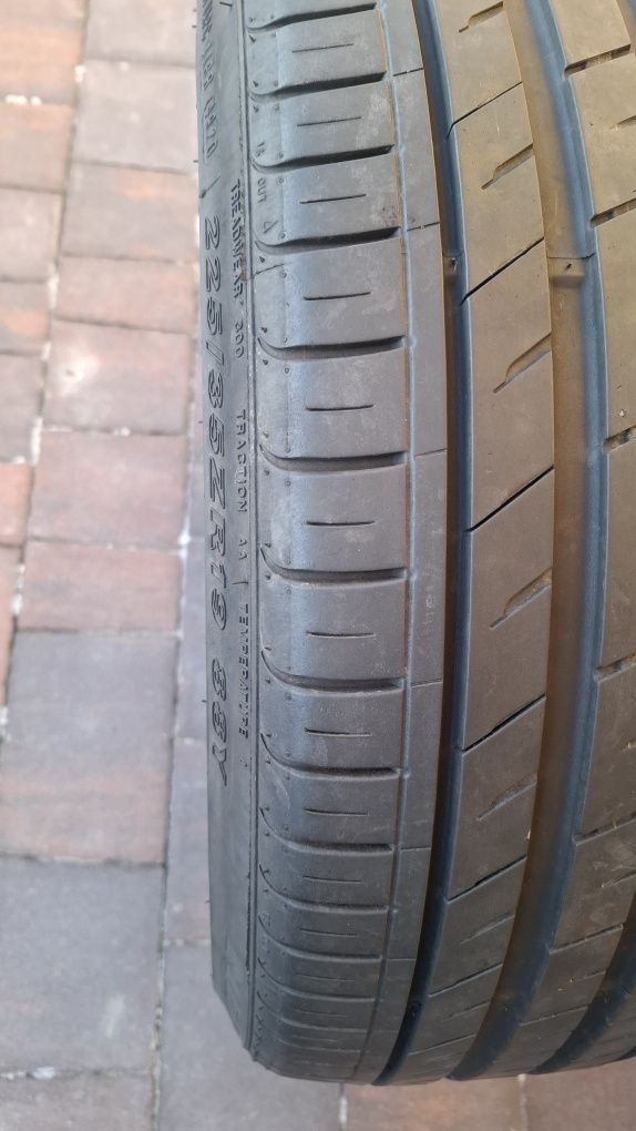 Opony letnie Nexen Nfera SU1  225 35 R19