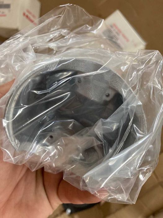 Поршень в Комплекте Kawasaki 13027-3715