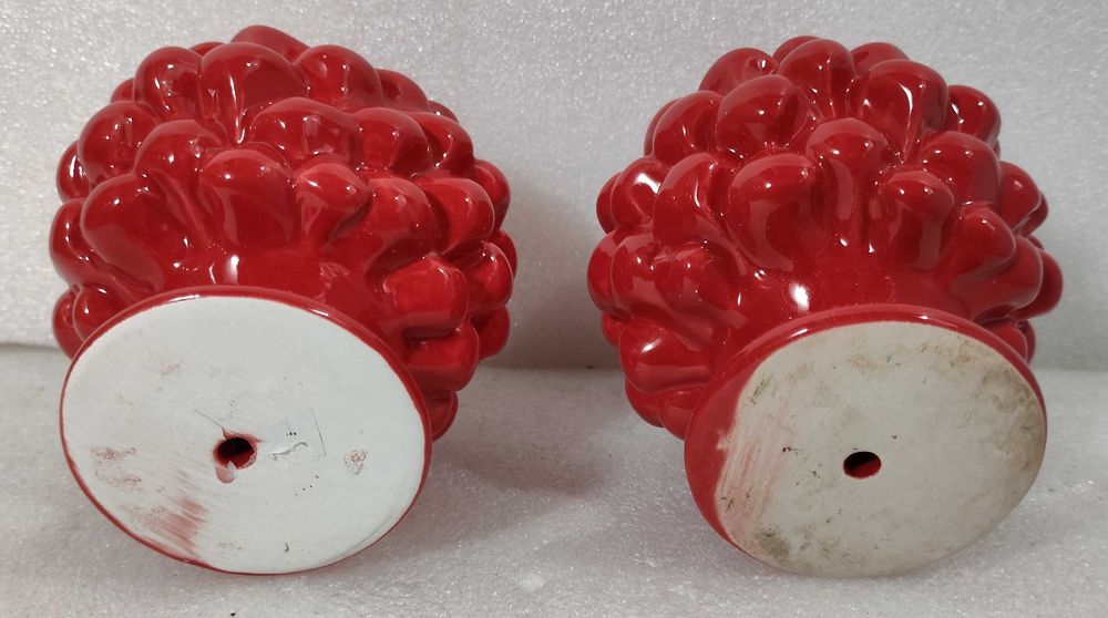 Pinhas em cerâmica para varandas - encarnadas