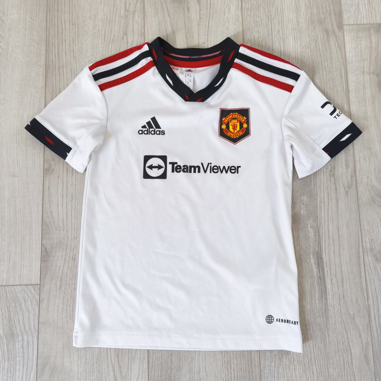 Adidas 2022/2023 Manchester United 5-6 lat 116 cm