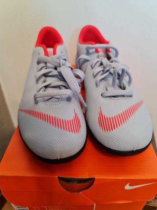 Nike Raised On Concrete Mercurial Vapor Club MG Buty piłkarskie  40