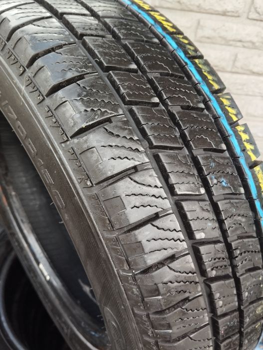 Одна зимова шина Goodyear 195/70/15c