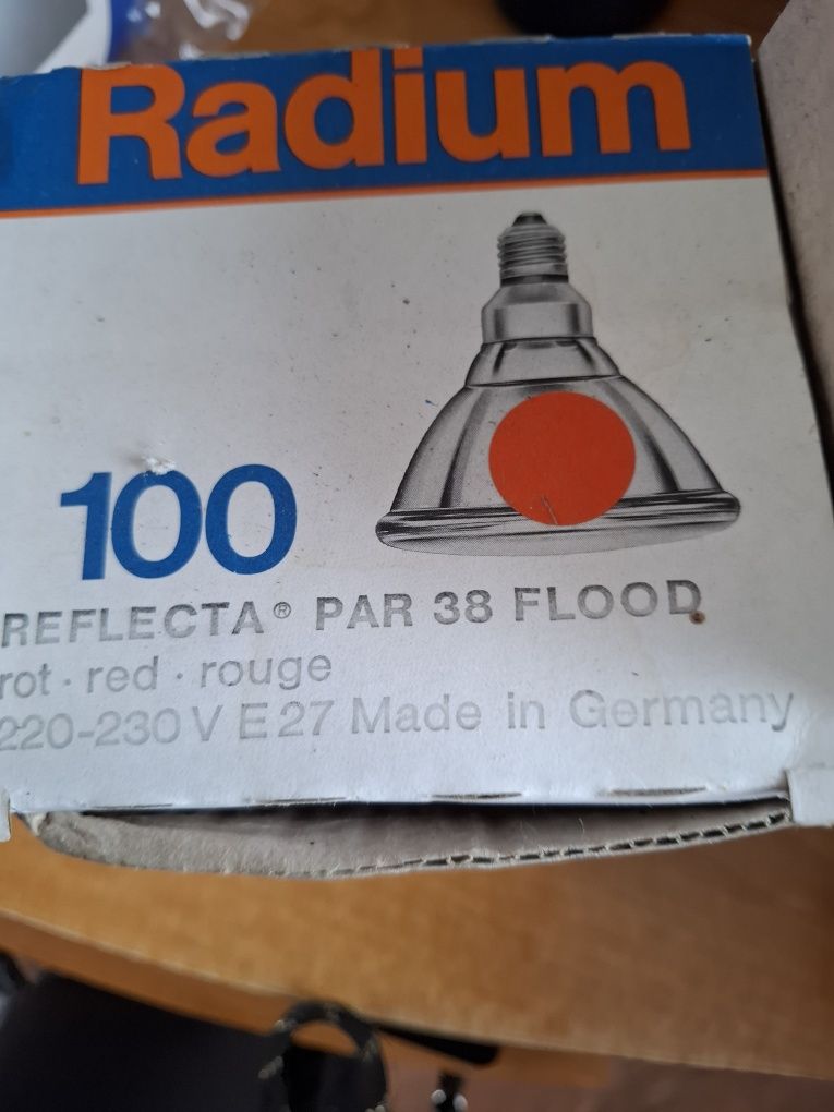 Radium 100 żarówka grzewcza  Par38