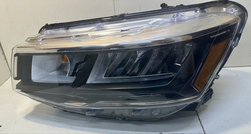 Фара левая Volkswagen Taos LED 2021 2022 2023 2GJ941035
