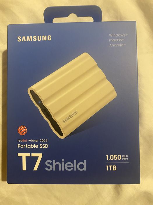 Новый портативный SSD-накопитель Samsung Portable T7 Shield.