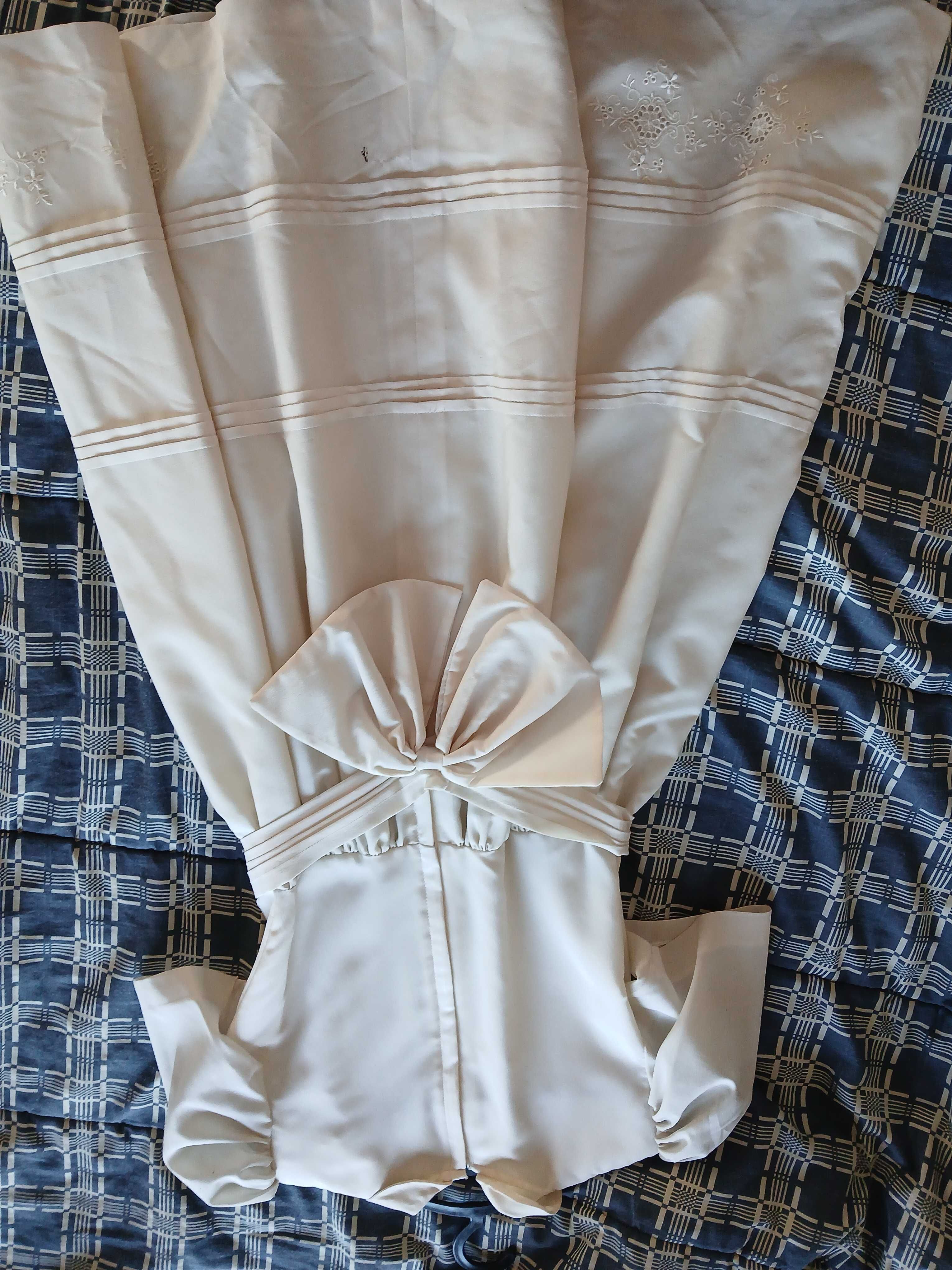 Vestido de cerimónia criança