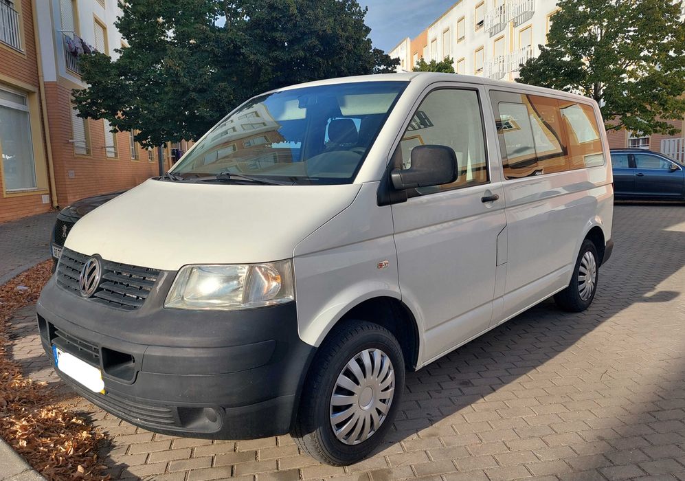 VW Transporter T5 1.9 TDI 9 lugares