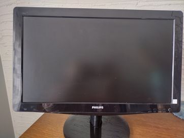 Monitor 18,5 cala