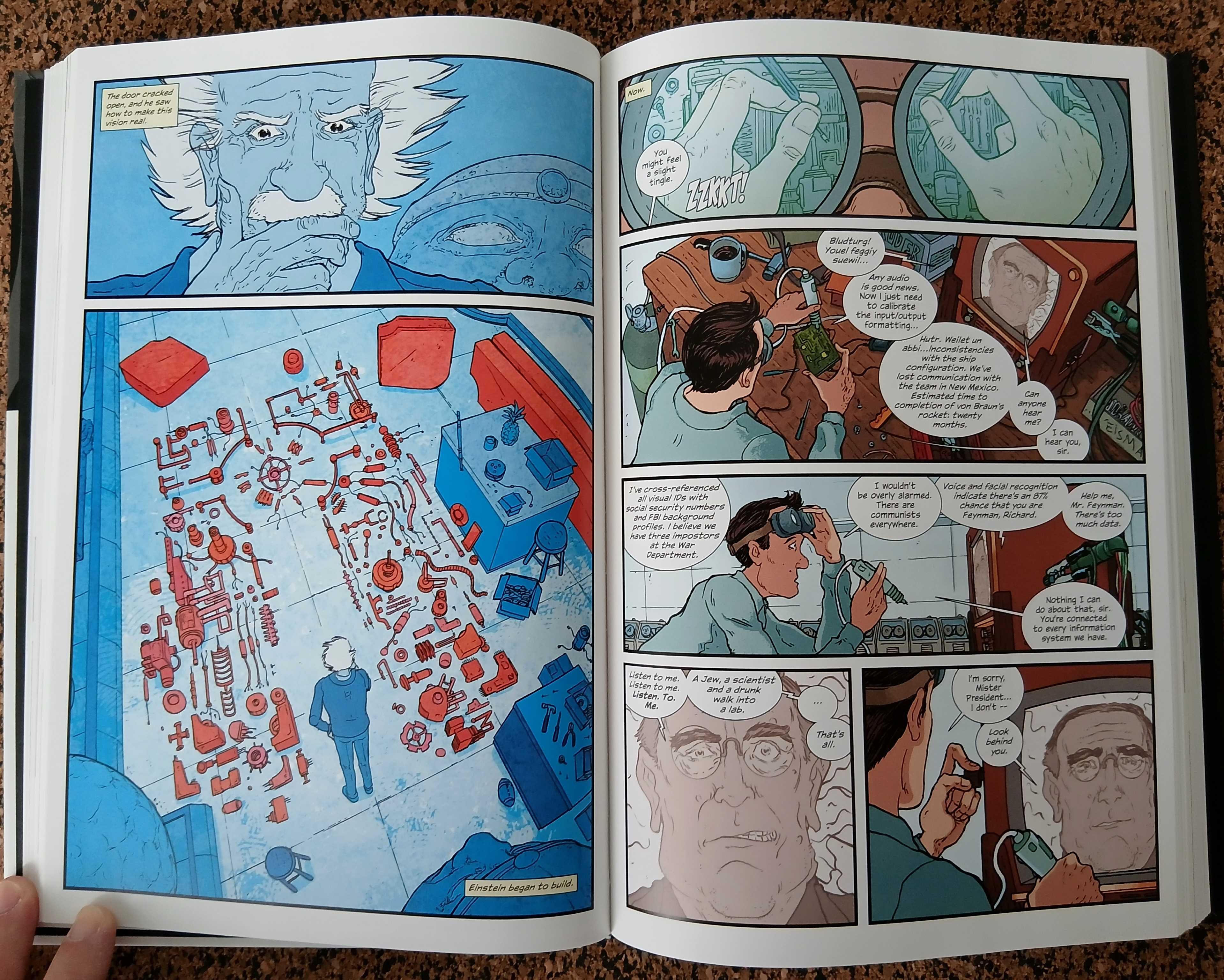 BD - The Manhattan Projects Deluxe Edition Book 1