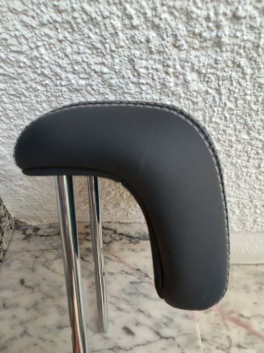 Encosto de cabeça traseiro Renault Megane GT line