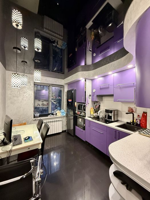 Продажа 3 ком. 10 мкрн. Левый берег