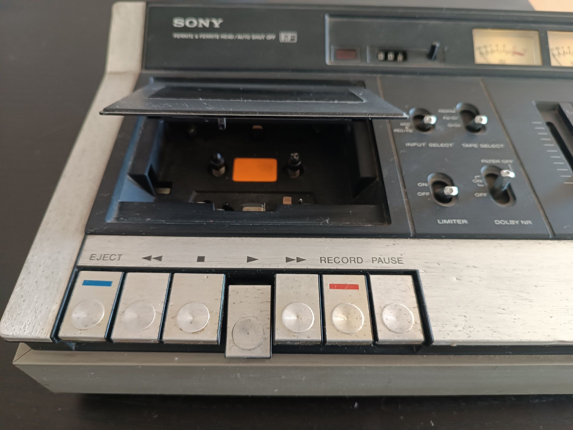 Leitor de cassetes/cassette recorder Sony TC-135SD