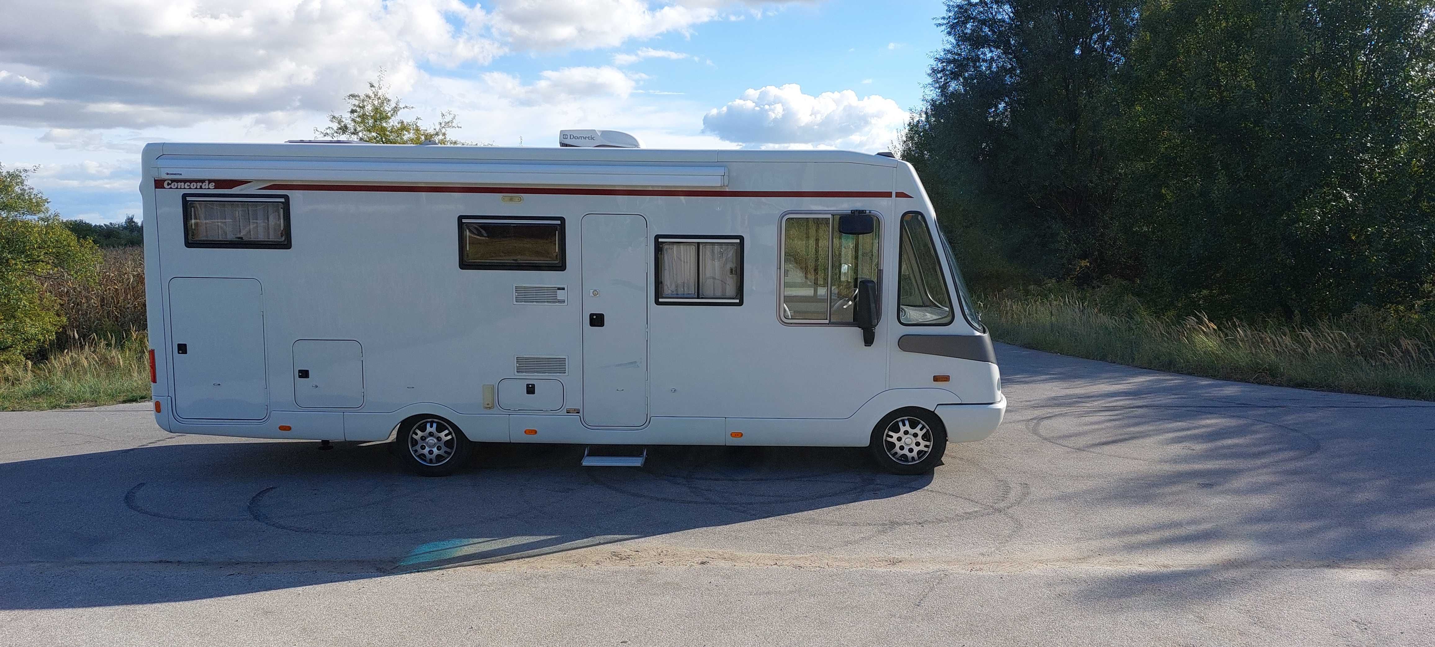 Kamper Concord Iveco stan idealny