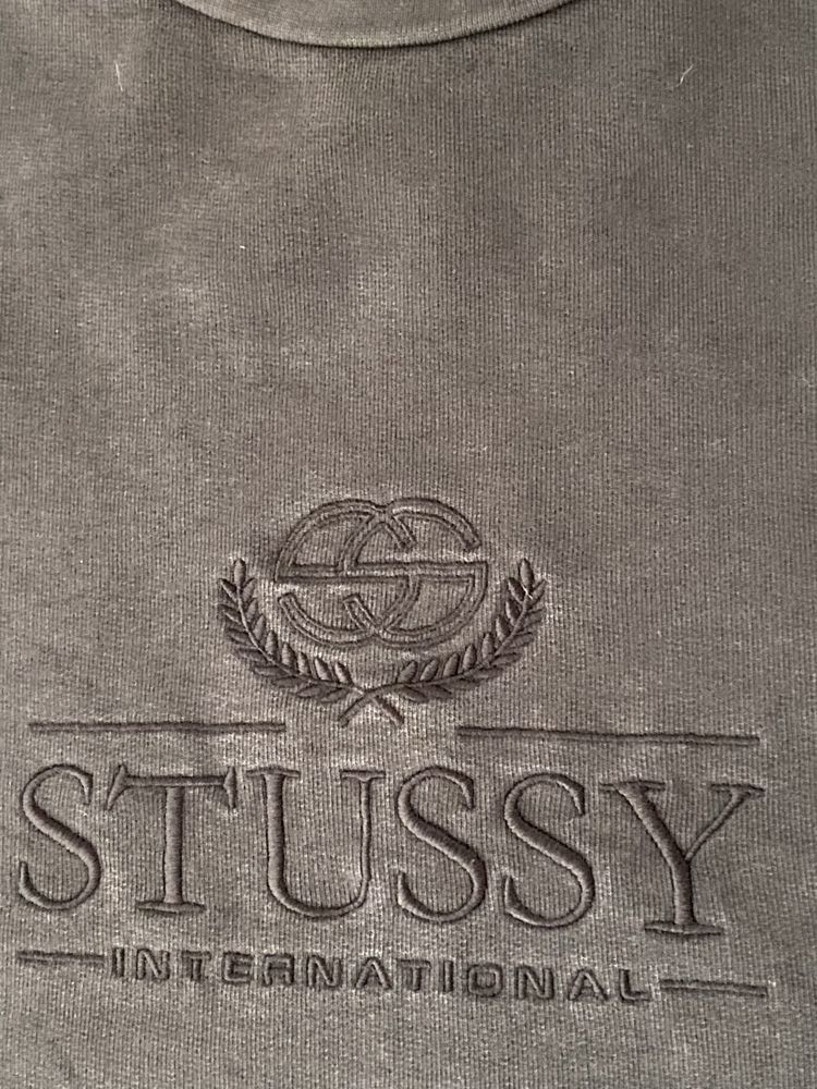 Sussy international оригинал