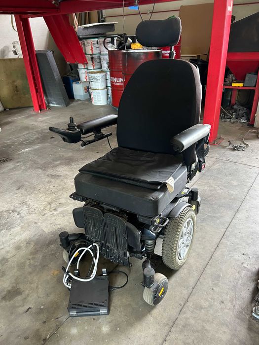 wózek inwalidki elektryczny