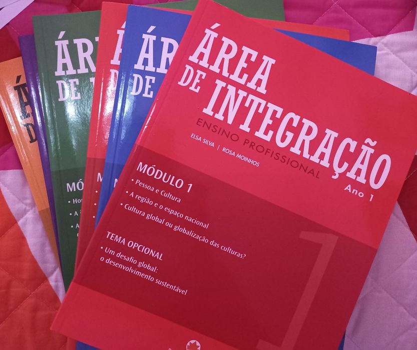 Livros de área de integração  (módulos de 1 a 6))