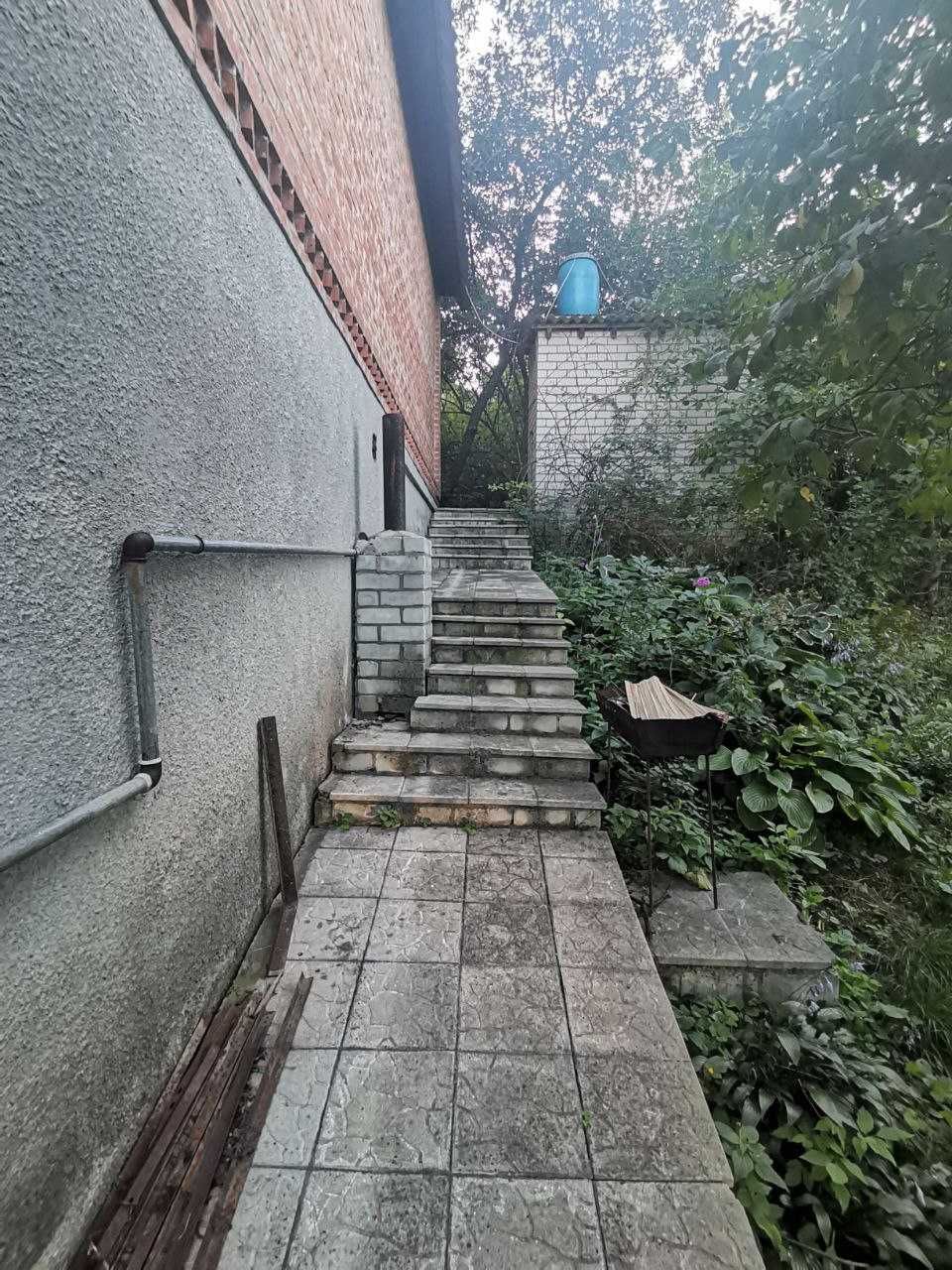 Продам дом Высокий Ржавец с выходом к пруду