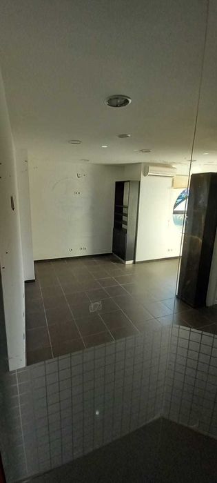 Arrendamento de Fração - Cristal Center, Telões Amarante
