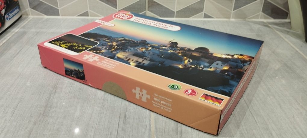 Puzzle NOWE 1000 elementów świecące w ciemnościach Santorini NOWE