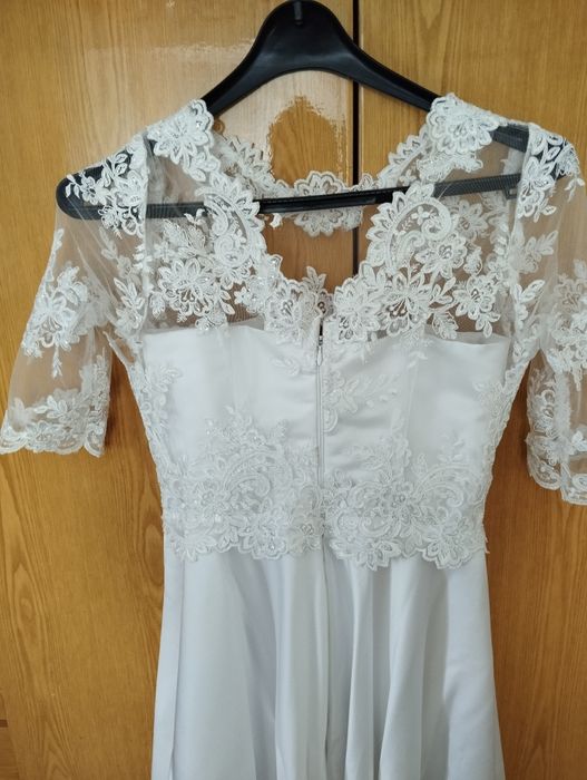 Весільна чарівна сукня