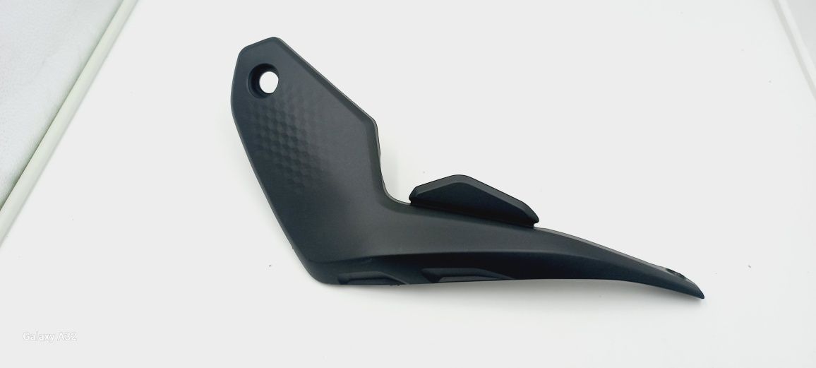 yamaha mt07 wypełnienie oslona bok prawe