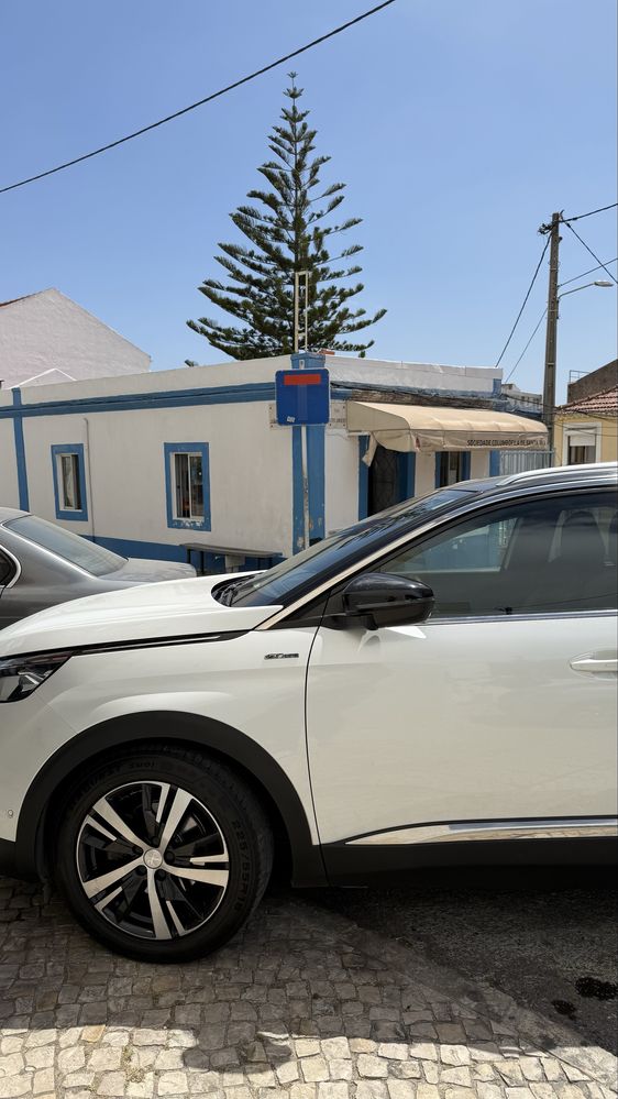 Peugeot 5008 GT Line 1.5 BlueHDi Automático - 2018 - 7 Lugares