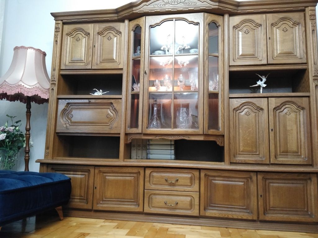 Meble ,O.K.A.Z.J.A  Piękne meble dębowe
