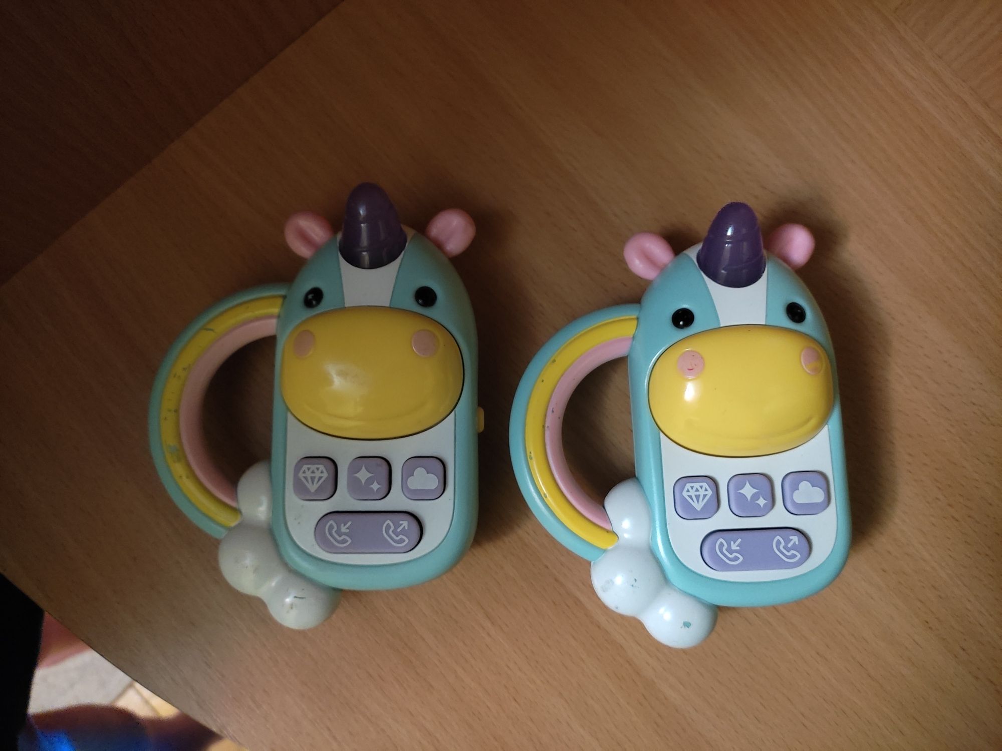 іграшковий телефон Skip Hop для двійні двойни