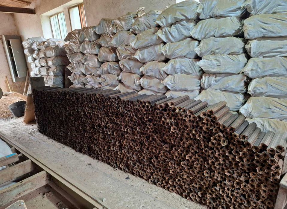 Пелети торф’яні брикети Nestro доставка по Україні