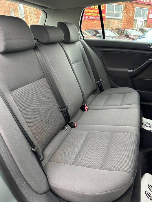 Продам  Volkswagen Golf 5