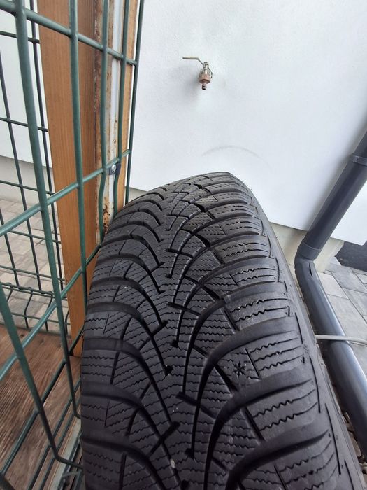 Opony Goodyear zimowe alufelgi 205/55/R16 5x112