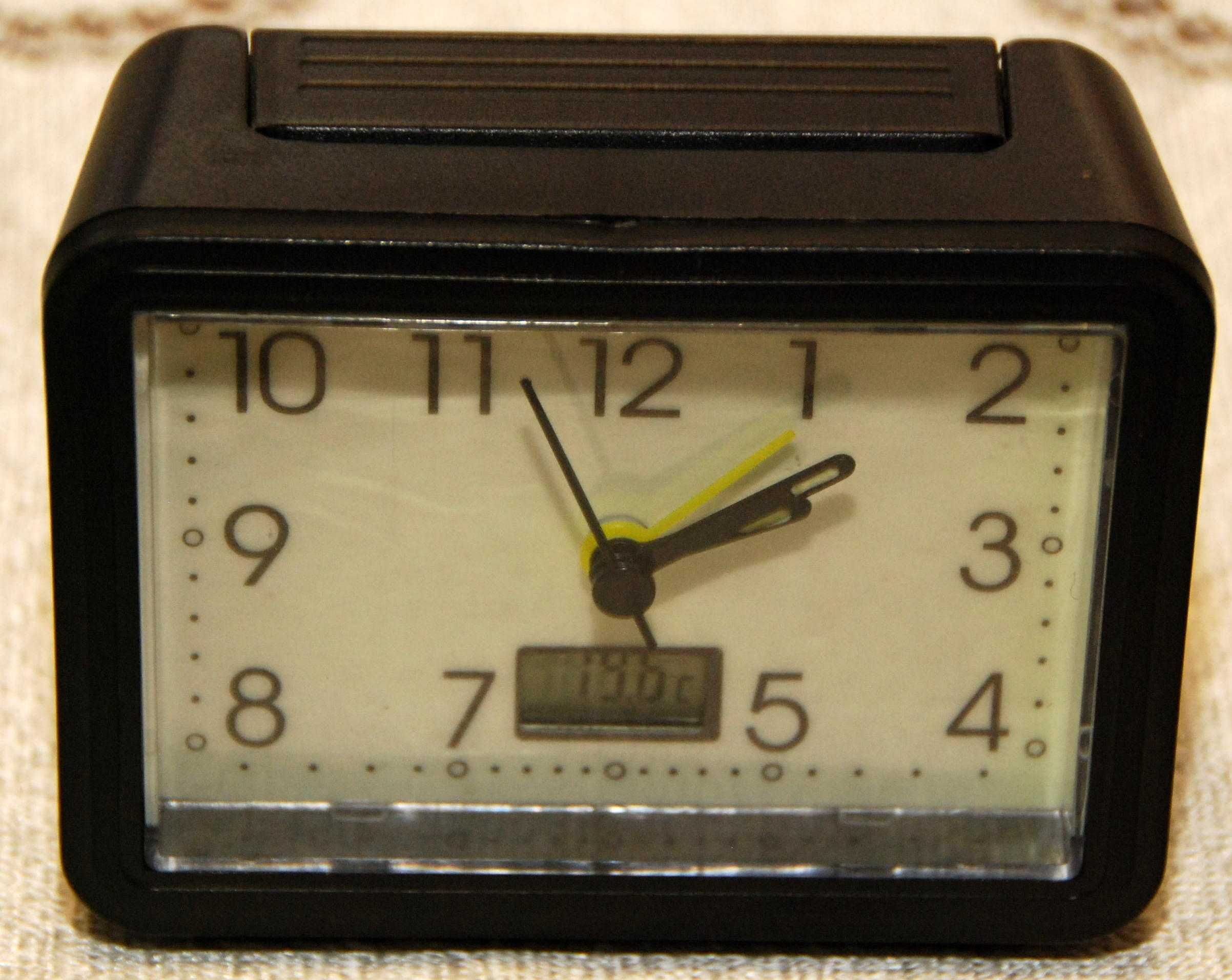 Zegar zasilane bateryjnie Budzik nocne z termometrem