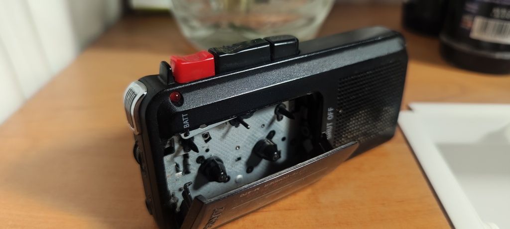 Dyktafon Sony na Mikro kasety M-470