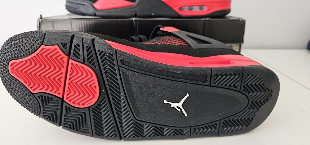 Tênis Air Jordan 4 Retro "Red Thunder"