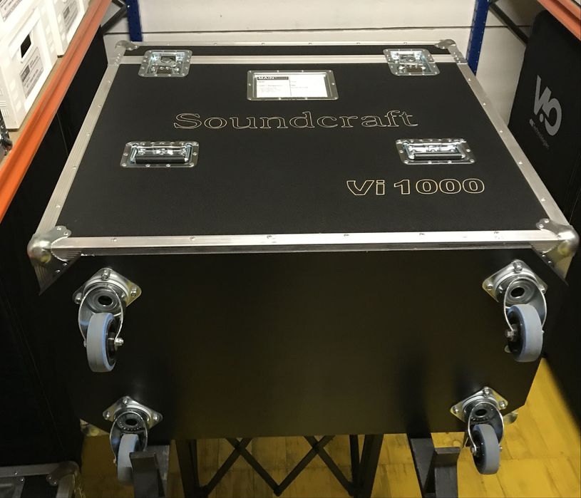 Soundcraft Vi 1000 (Package)