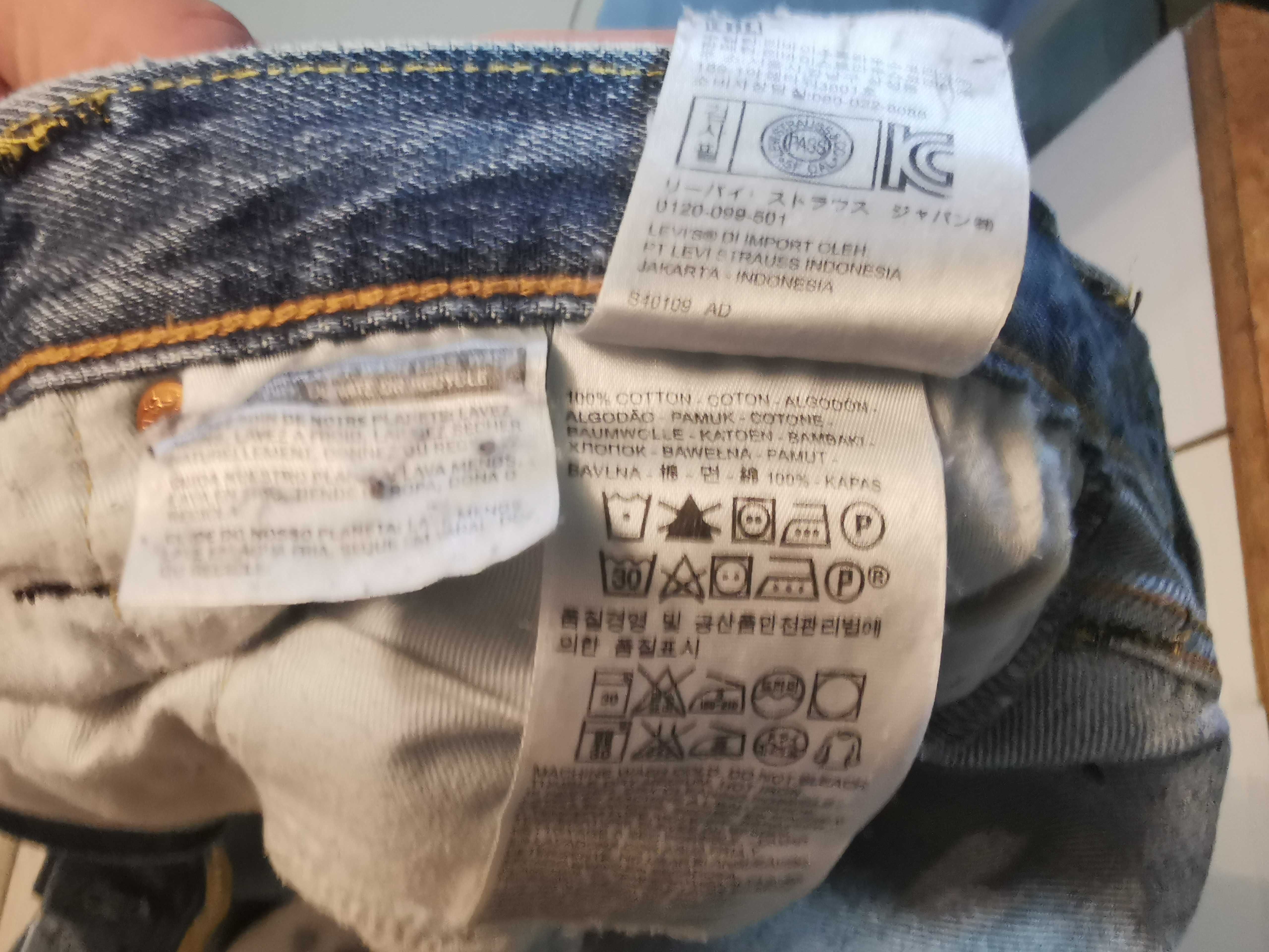Jeansy Levi's 501