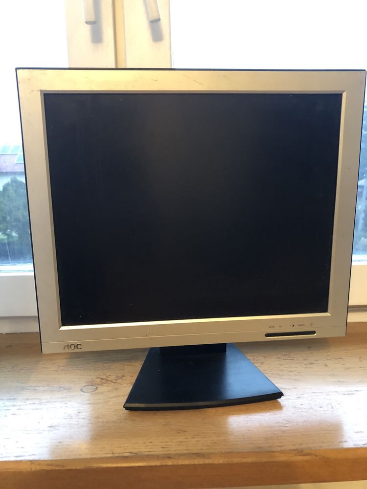 monitor lcd aoc 172S 17"