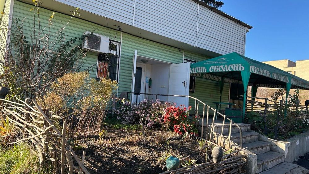 Діючий магазин від власника з усім товаром, обладнанням та документами