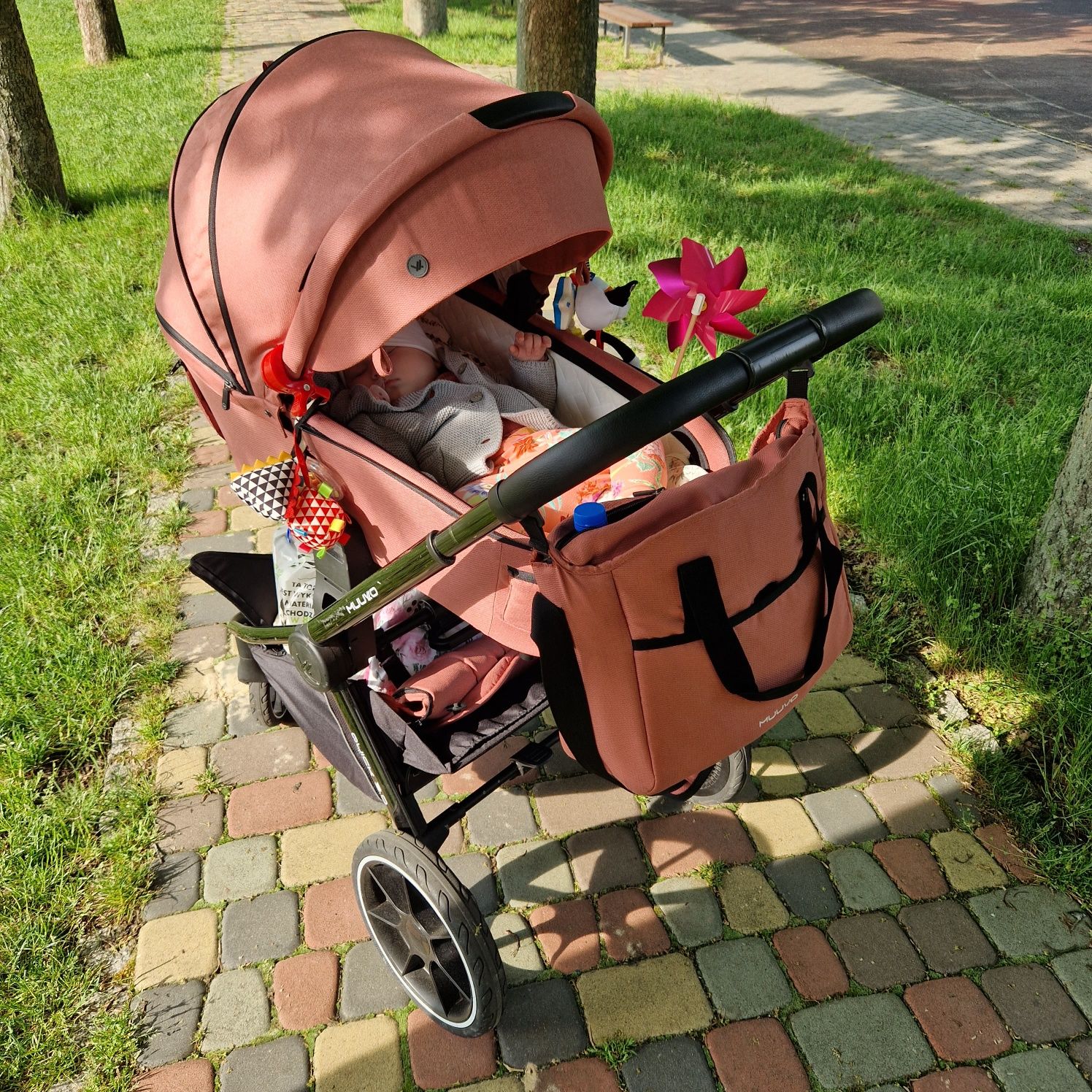 Wózek muuvo 3.0 pure pink