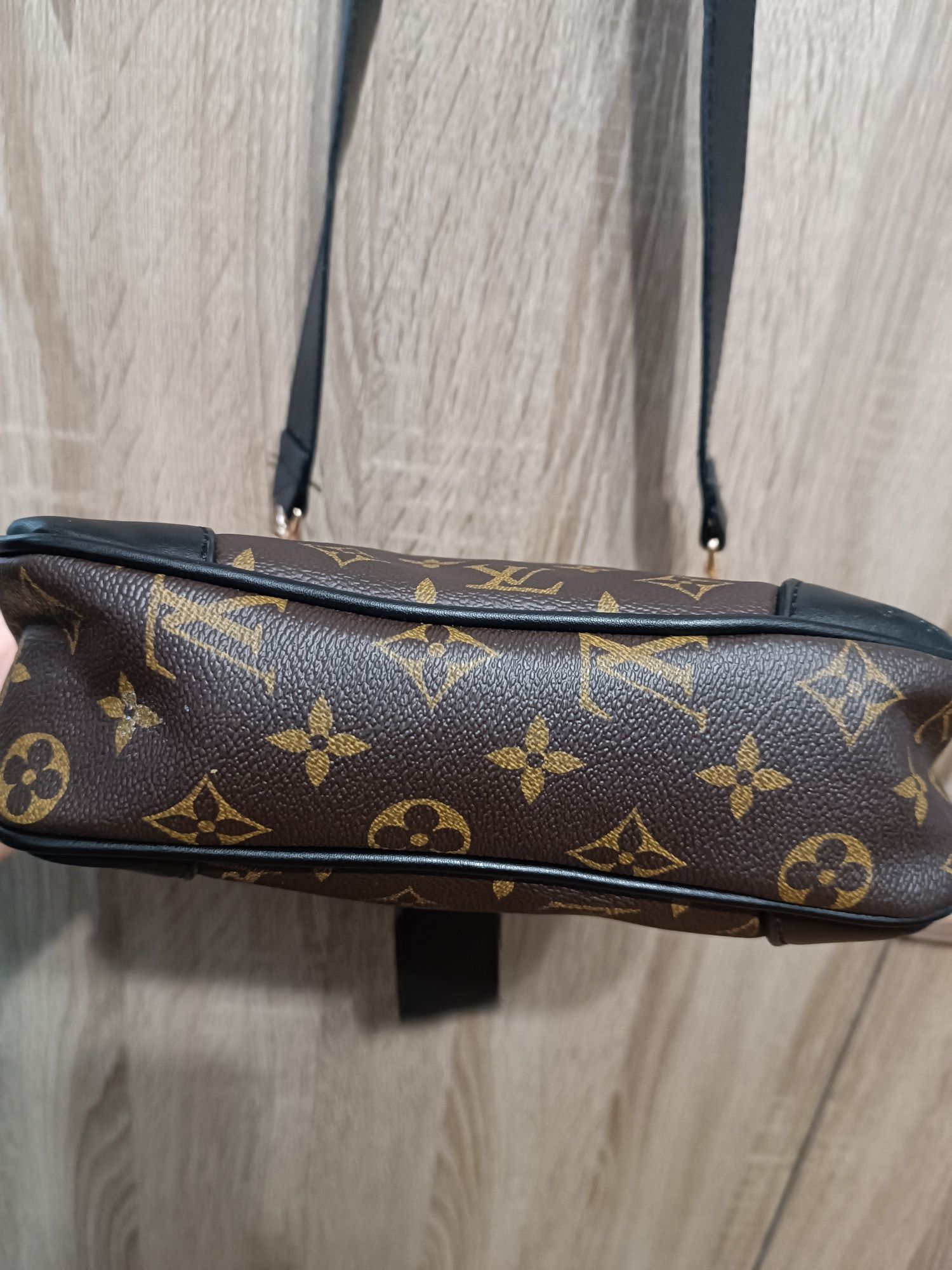 Сумка жіноча Luis Vuitton