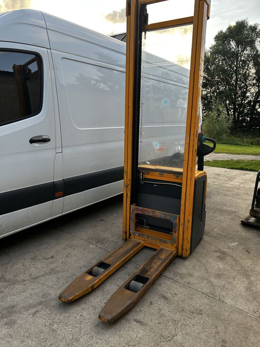 Jungheinrich EJC 214 elektryczny wózek masztowy , paletowy