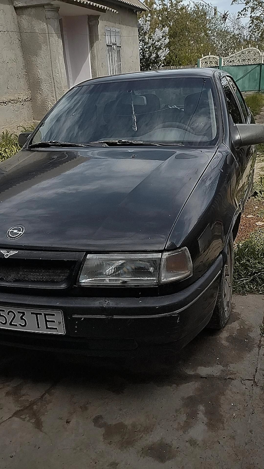 Продам Opel Vectra A 1992 год