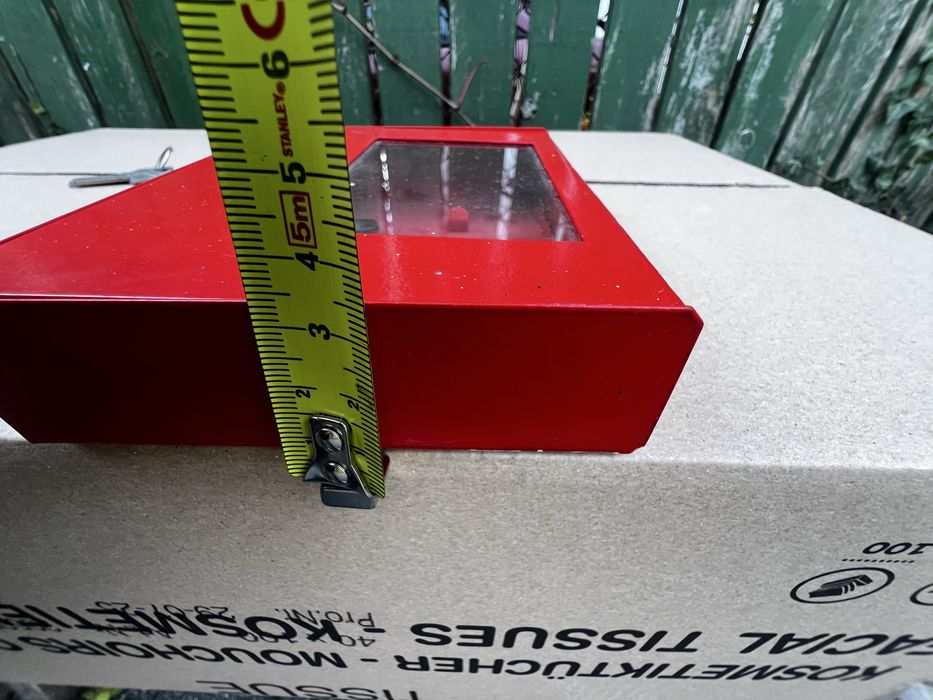 Skrzynka metalowa na