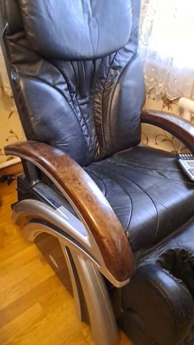 Массажное кресло CASADA